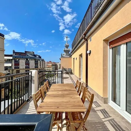 City Center- Penthouse With Terrace سان سيباستيان